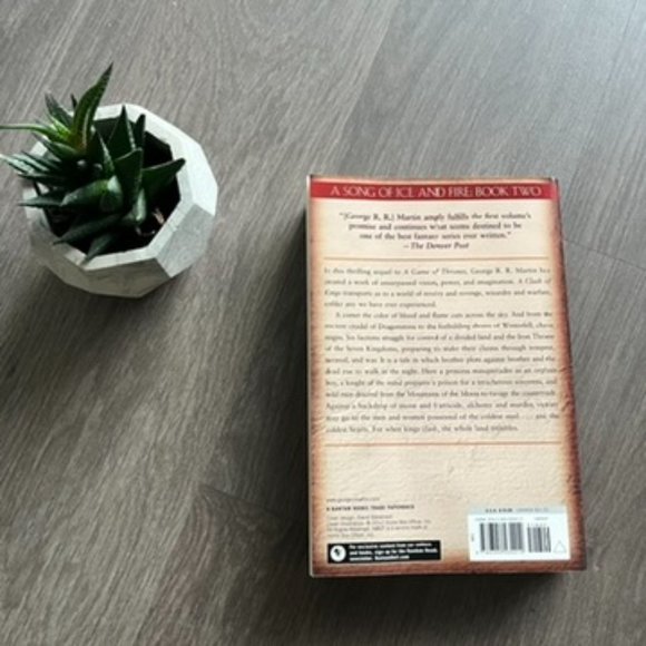 2 for 20$ George R.R. Martin's "A Clash of Kings" Paperback (Game of Thrones) - Picture 2 of 6